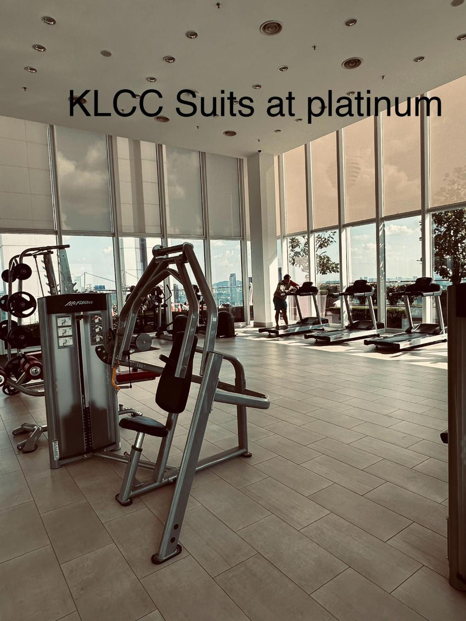 Klcc Suites At Platinum Kuala Lumpur Exteriör bild